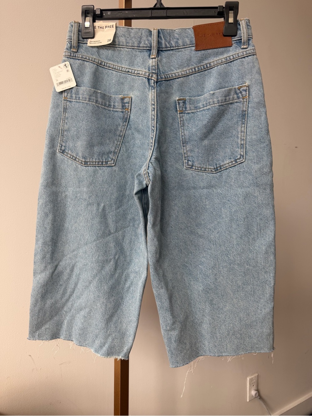 Free People Jam Session Relaxed Capri Jorts Size 26 NWT - Picture 8 of 16